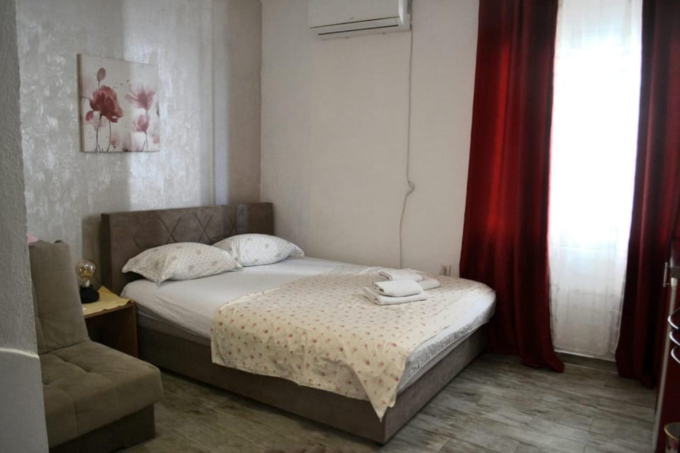 Holiday house Ogi Apartment in Montenegro