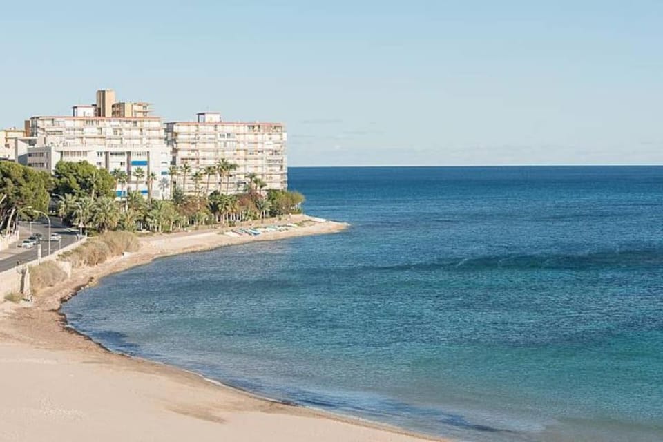 Apto Olta 3 centro Campello piscina wifi parking Apartment in El Campello