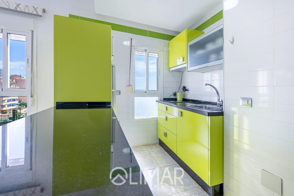 Bil Bil Beach - Benalbeach Apartment in Benalmadena