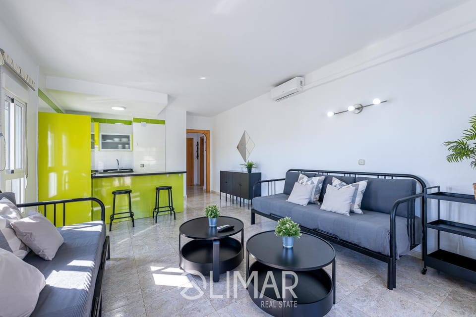 Bil Bil Beach - Benalbeach Apartment in Benalmadena