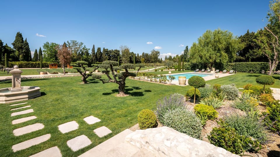 Garden, Swimming pool