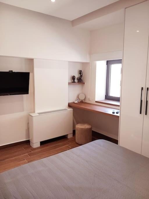 Carpe Diem Suite Apartment in Corfu, Greece