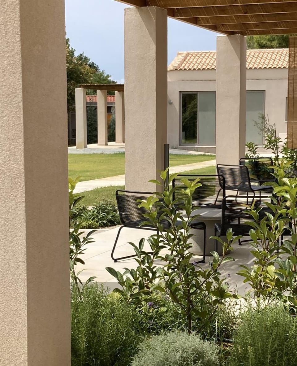 Property building, Garden, Garden, Balcony/Terrace, Garden view, Garden view