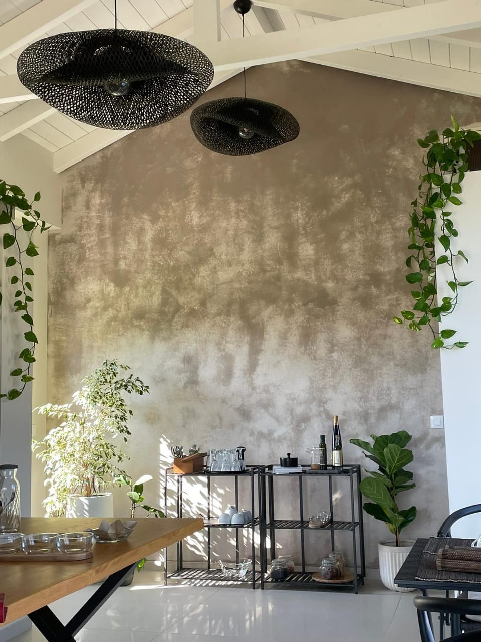 Property building, Buffet breakfast, concierge