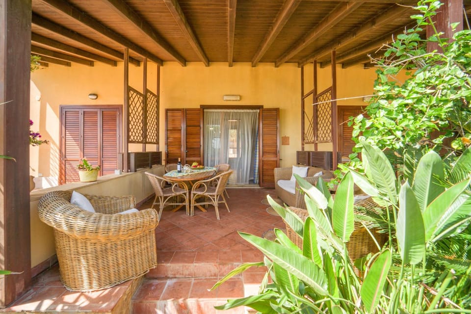 Property building, Garden