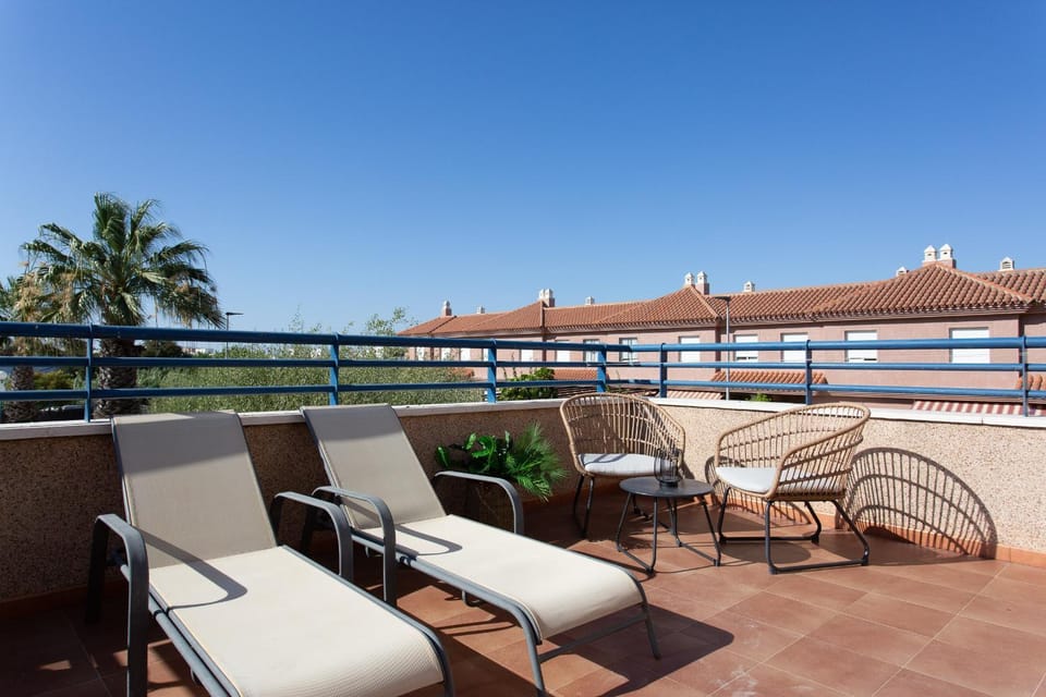 Balcony/Terrace, Balcony/Terrace, sunbed
