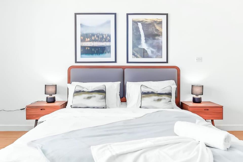 Piccadilly, Soho 1 BR Sleep 6 VR1 Apartment in City of Westminster