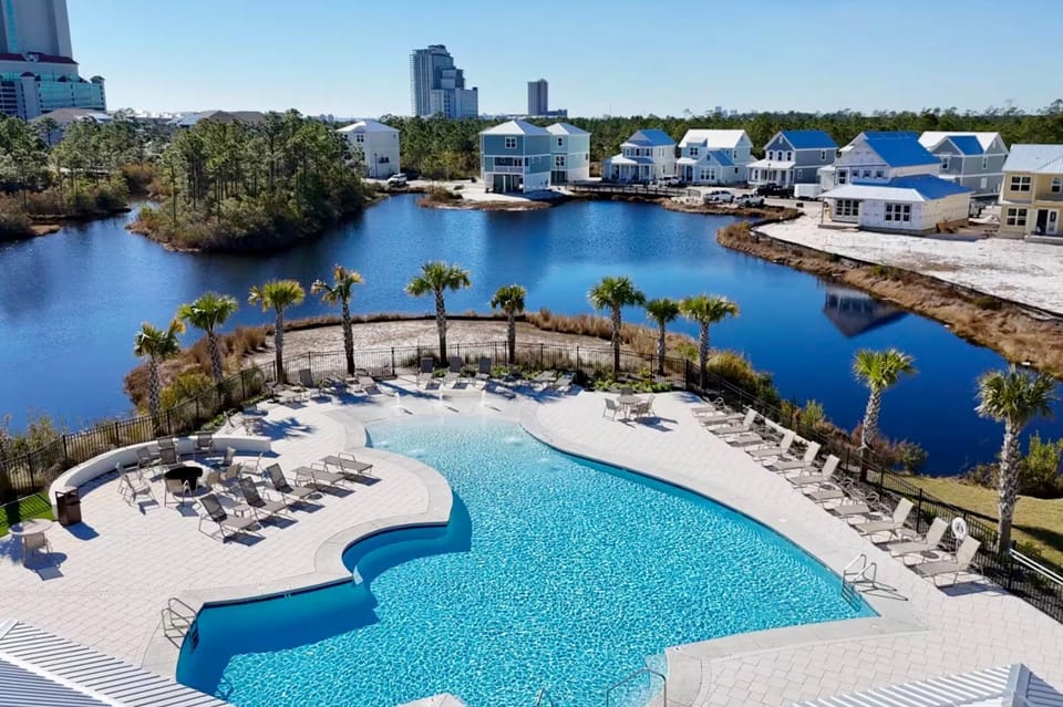 Beach Bliss: Coastal Getaway! House in Orange Beach