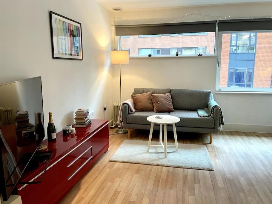 Cosy Scandinavian style studio flat Apartment in London Borough of Southwark