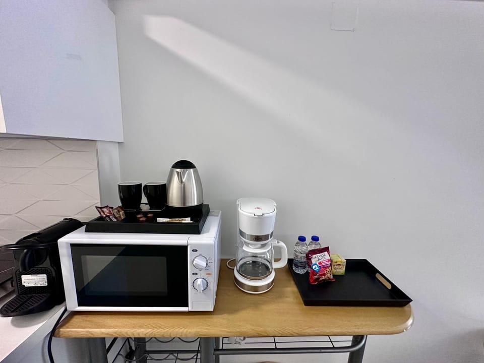 Coffee/tea facilities, Kitchen or kitchenette