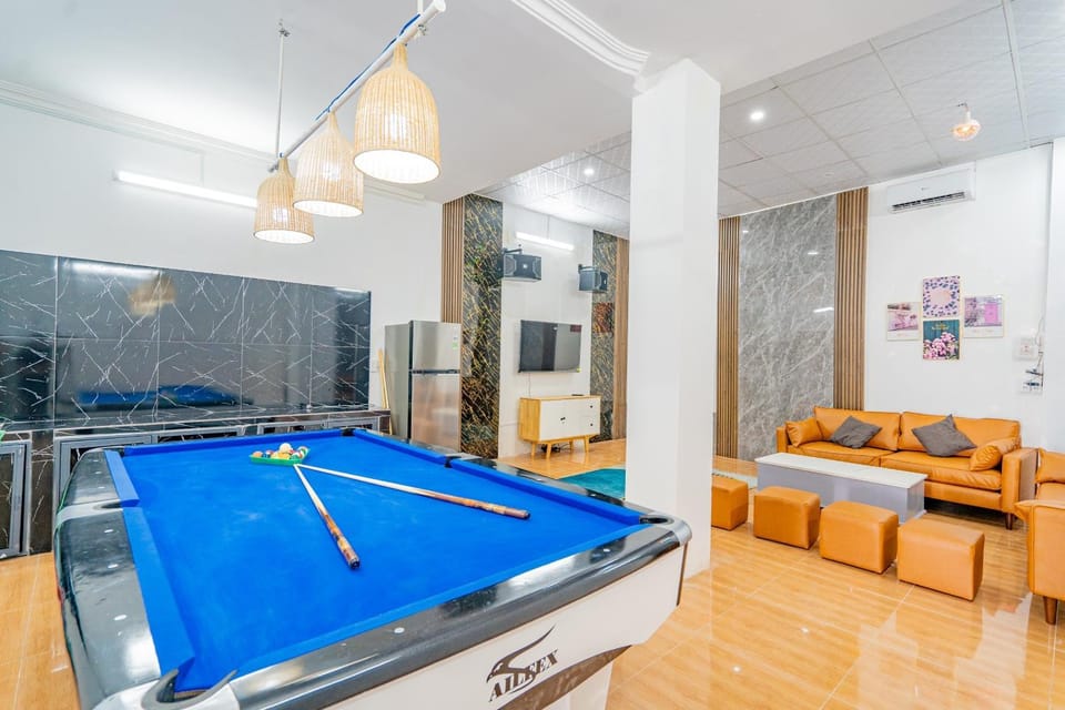 Billiard