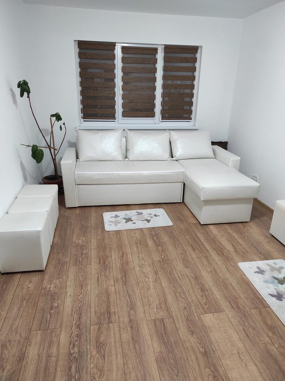 Apartament 2 camere tip studio Apartment in Romania