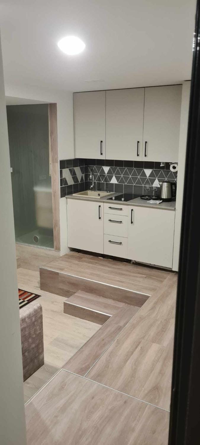 Kitchen or kitchenette