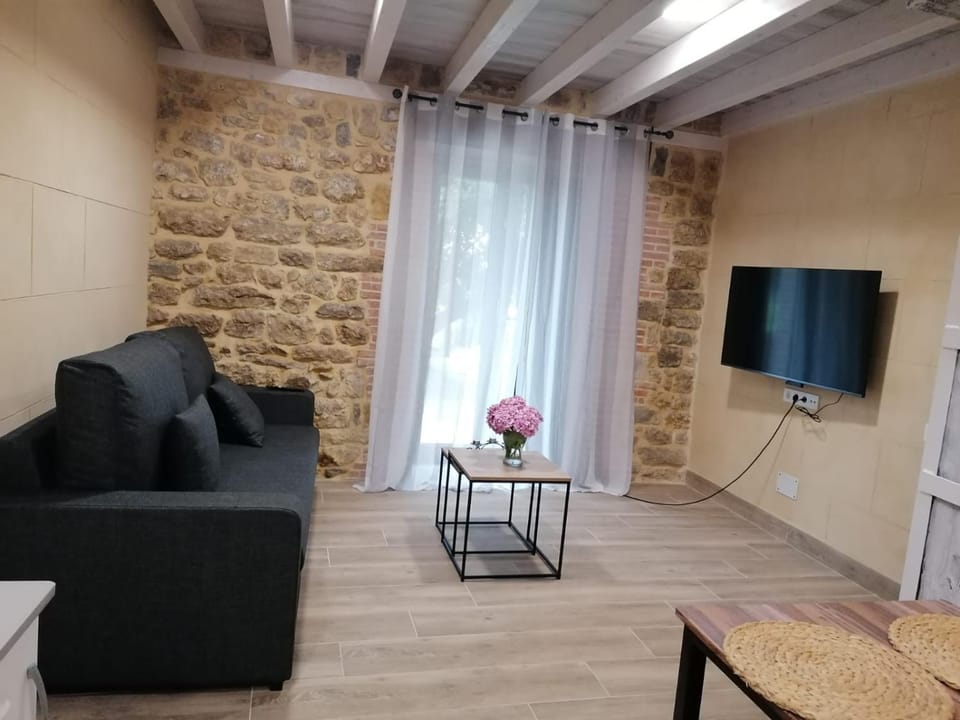 Apartamentos La Casa De Allá 1 Apartment in Western coast of Cantabria
