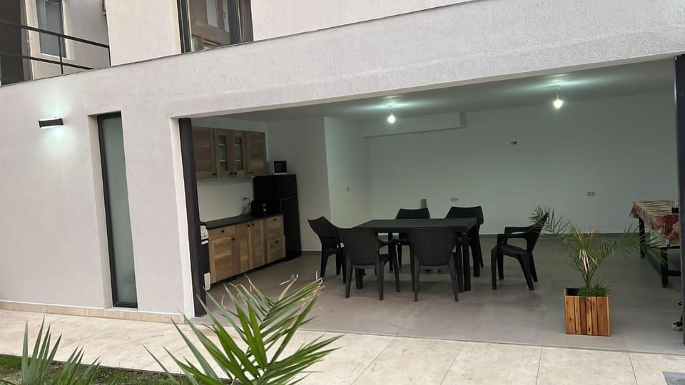 Day, Kitchen or kitchenette, Seating area, Dining area