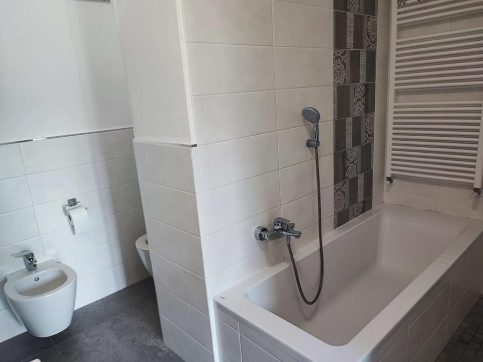 Shower, Bathroom, Bath