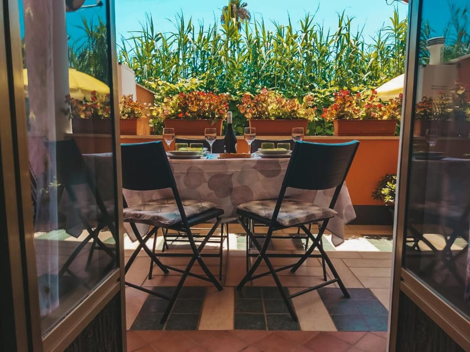 Property building, Patio, Day, View (from property/room), Balcony/Terrace, Dining area, Lunch, Lunch