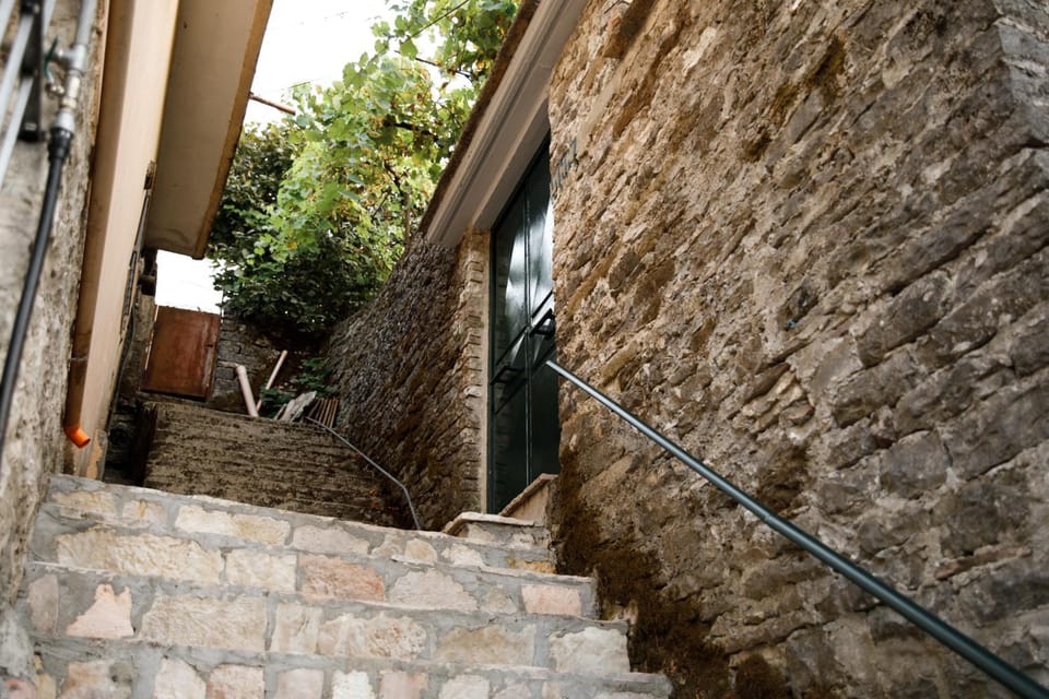 Property building, Facade/entrance