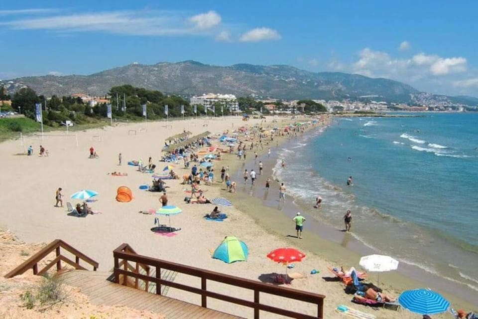 Mountain view, Sea view, sunbed