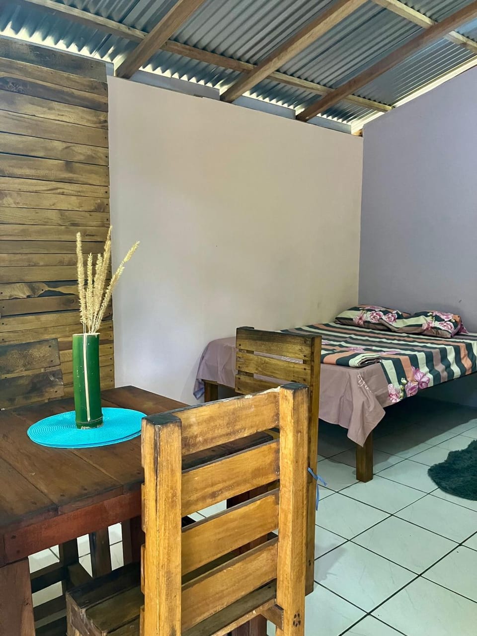 Bed, Living room, Seating area, Bedroom