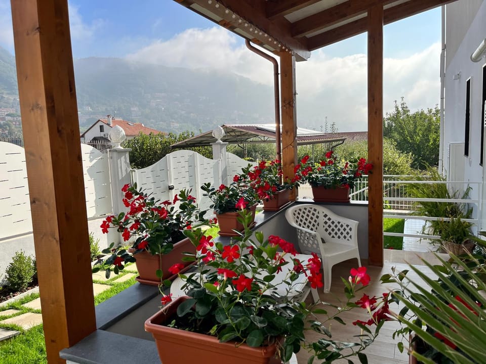 Patio, Spring, Day, Garden, View (from property/room), Balcony/Terrace, Garden view