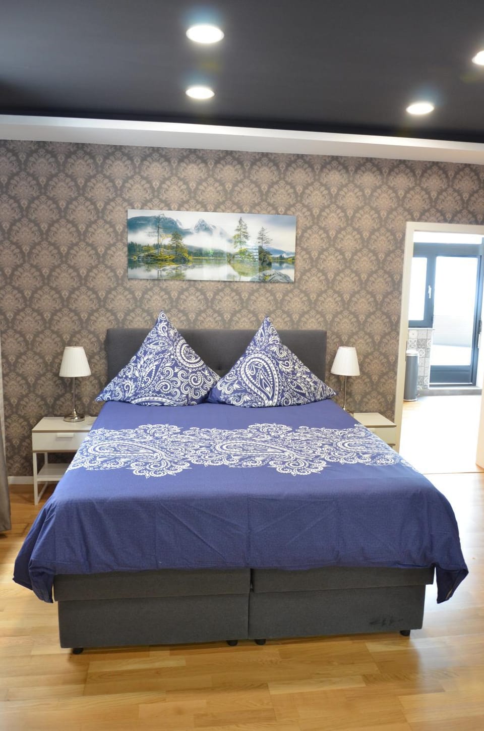 Bed, Bedroom
