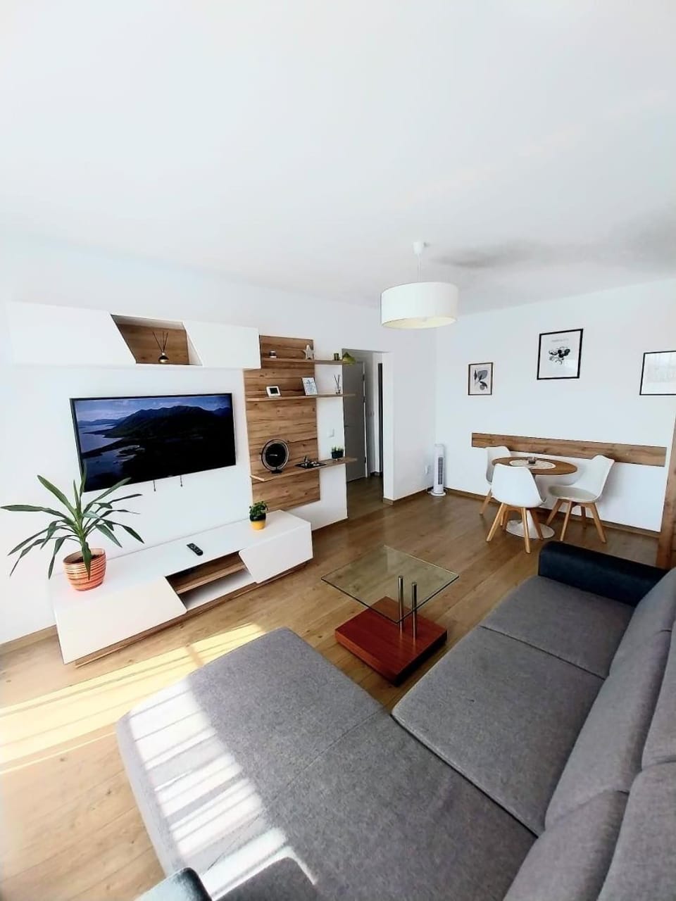 Panoramic City View Apartment Apartment in Romania