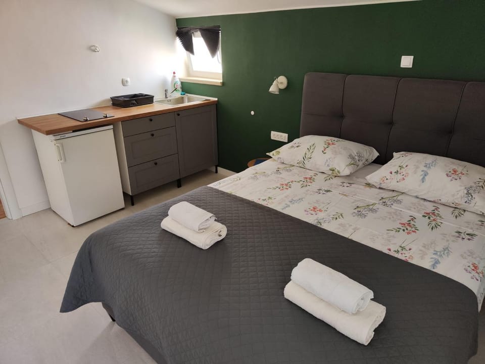 Small studio for 2 with free parking Apartment in Šibenik-Knin County, Croatia