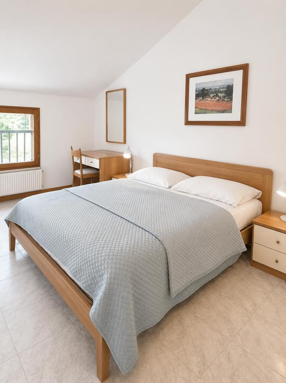 Apartment with Terrace & free parking - 3 Minutes from beach Apartment in Grado