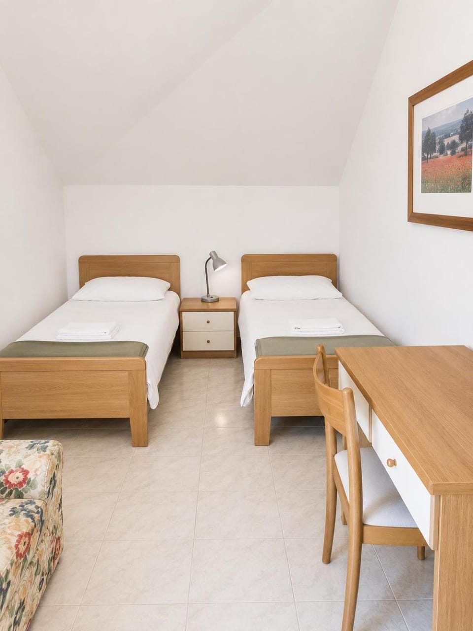 Apartment with Terrace & free parking - 3 Minutes from beach Apartment in Grado