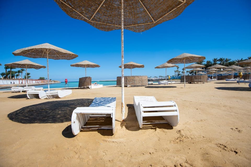 Day, Natural landscape, Beach, Sea view, sunbed