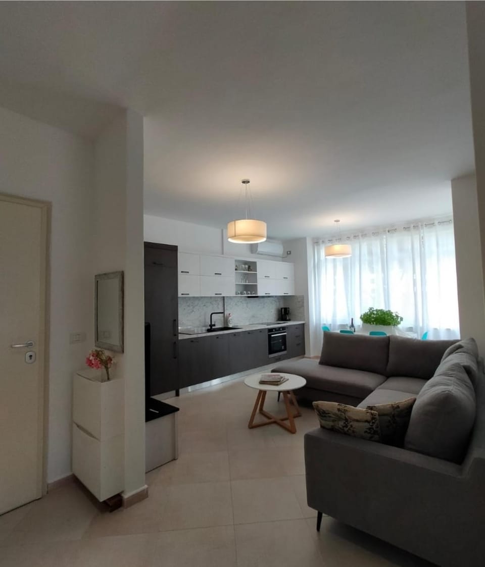 TV and multimedia, Kitchen or kitchenette, Living room, Seating area, pet friendly, stove