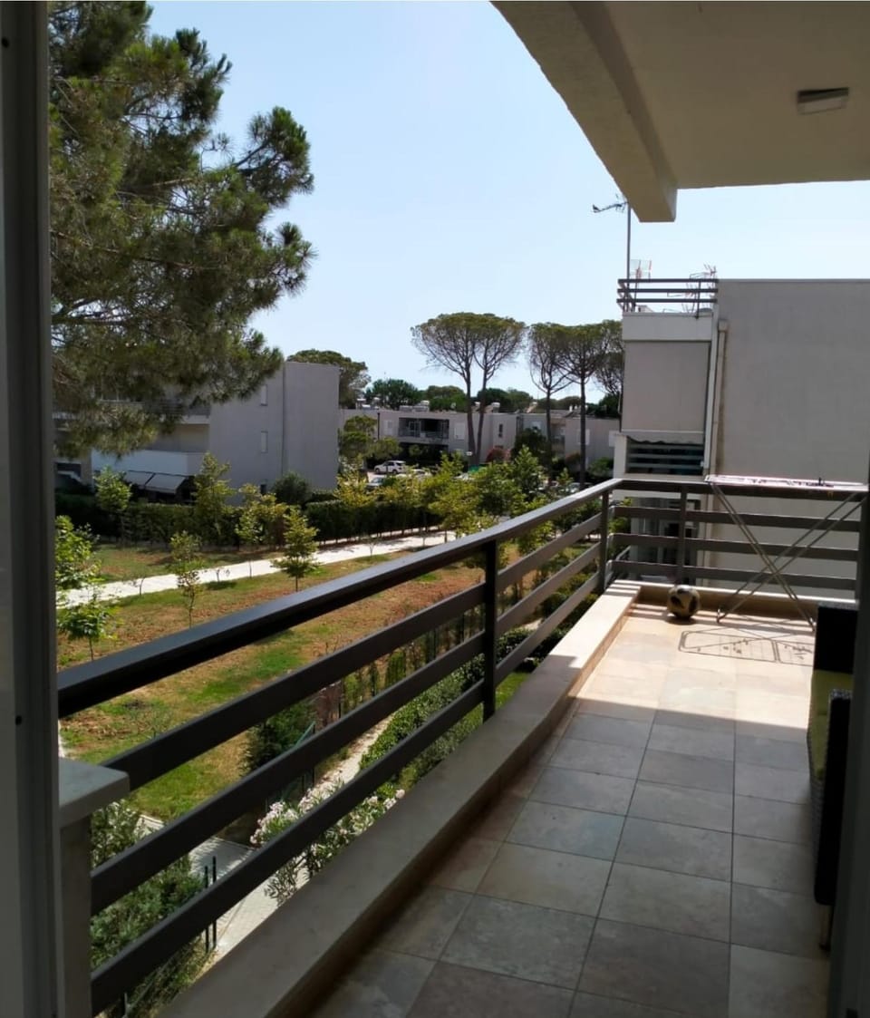 View (from property/room), Balcony/Terrace