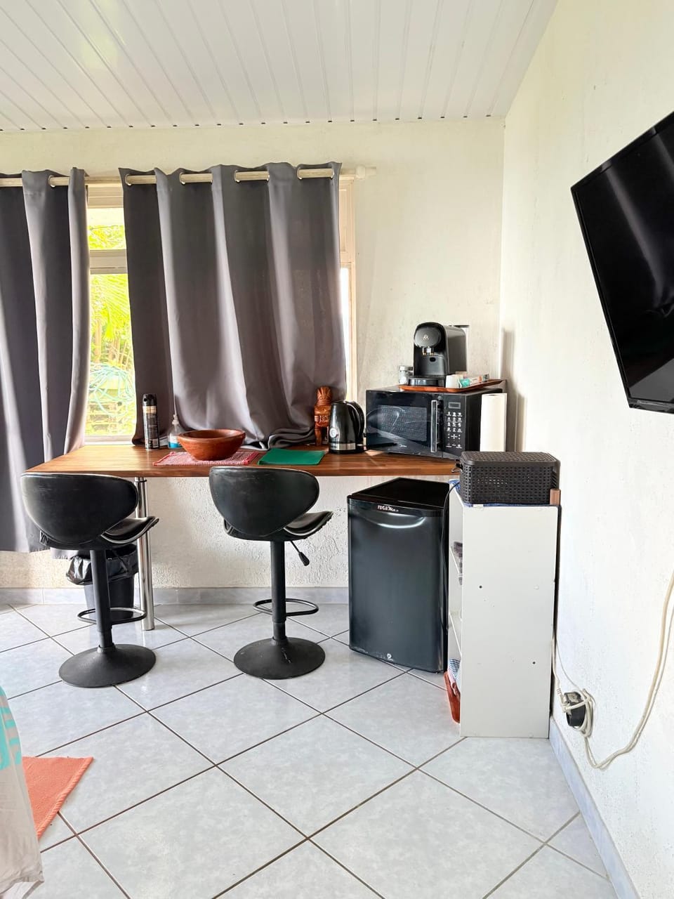 TV and multimedia, Kitchen or kitchenette