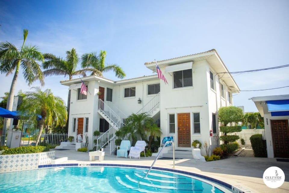Gulfside Resort Unit 2 Apartment hotel in Saint Pete Beach