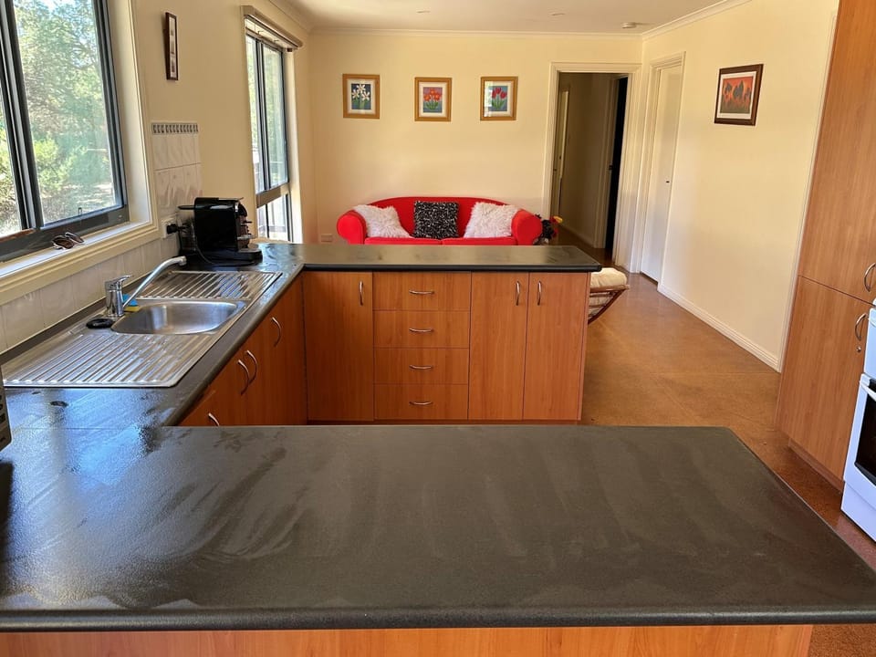Bliss in Venus Bay - Welcome to 2026 with wifi! House in Venus Bay