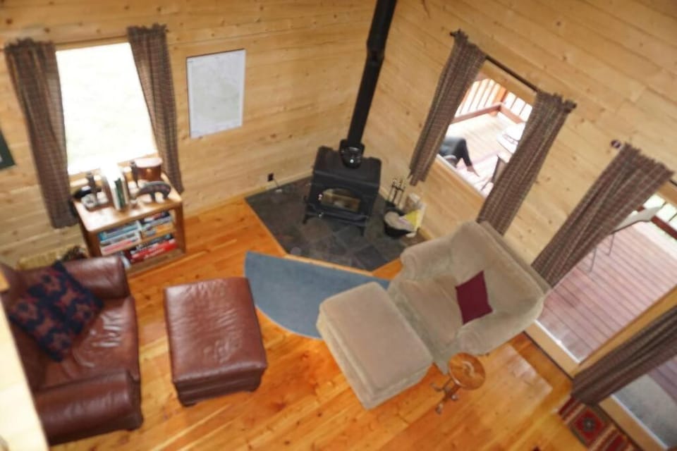 Beautiful Mountain Cabin near Tetons Yellowstone Cabin in Wyoming