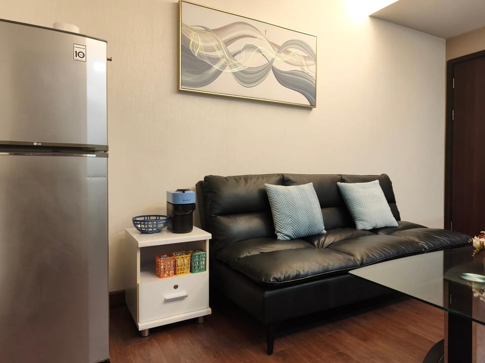 Rawai beachfront - One bedroom on 3 floor at Title Apartment in Rawai