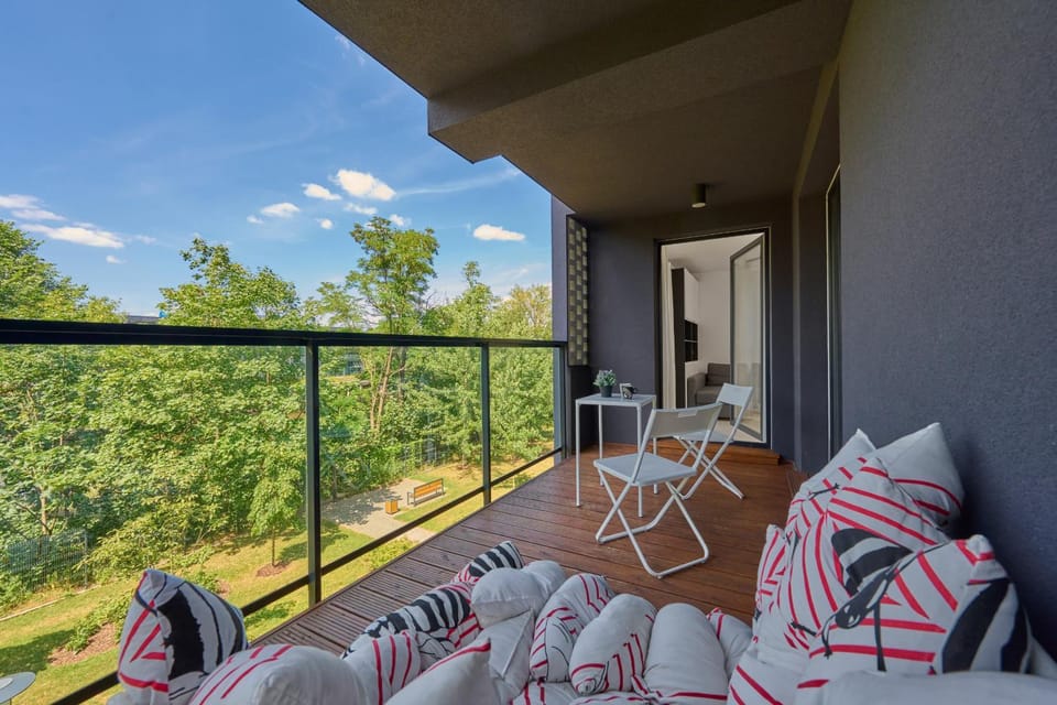 Garden, View (from property/room), Balcony/Terrace