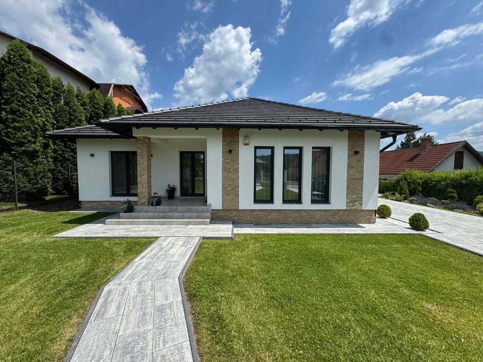 Casa DIAMOND LUX&SPA Villa in Romania