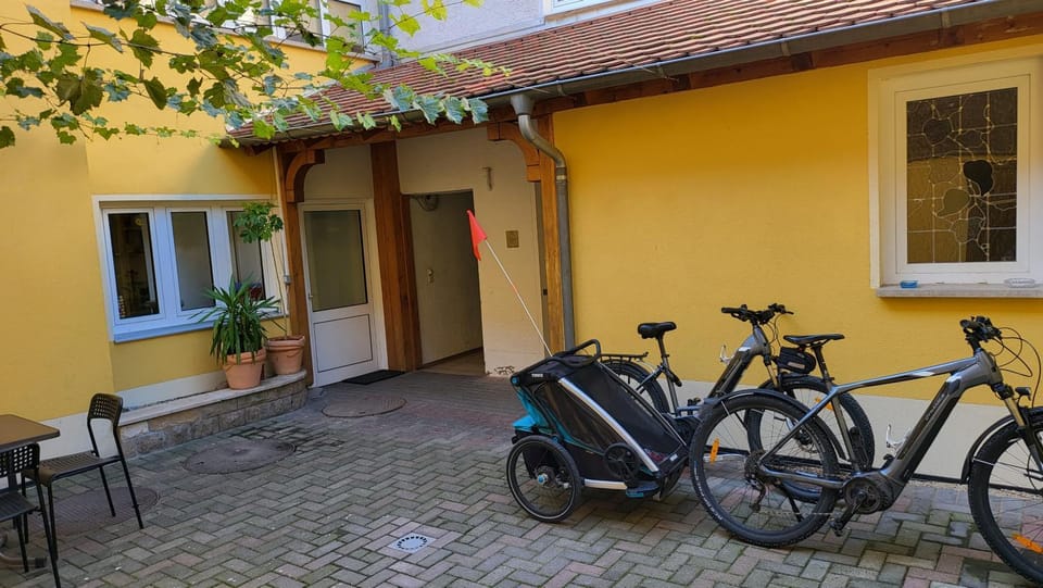 Property building, Patio, Cycling