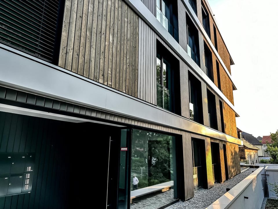 Property building, Day, Street view