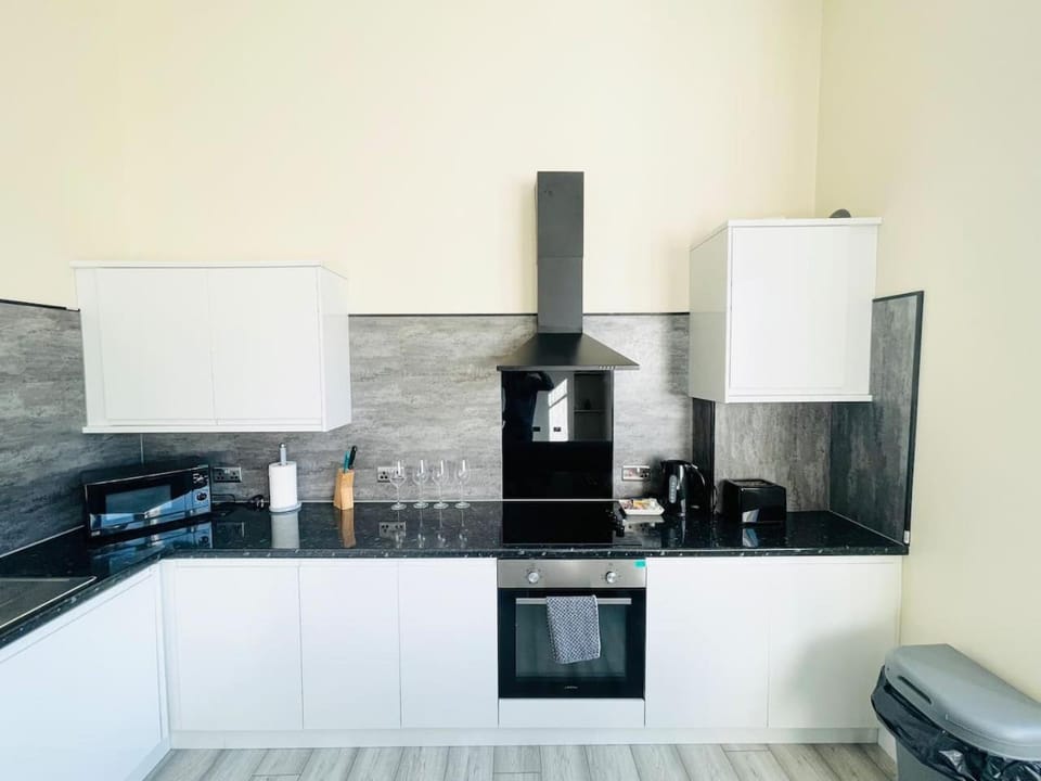 Large Flat in Edinburgh F2 with Mountain View Apartment in Edinburgh