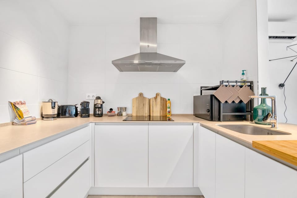 Kitchen or kitchenette, Living room