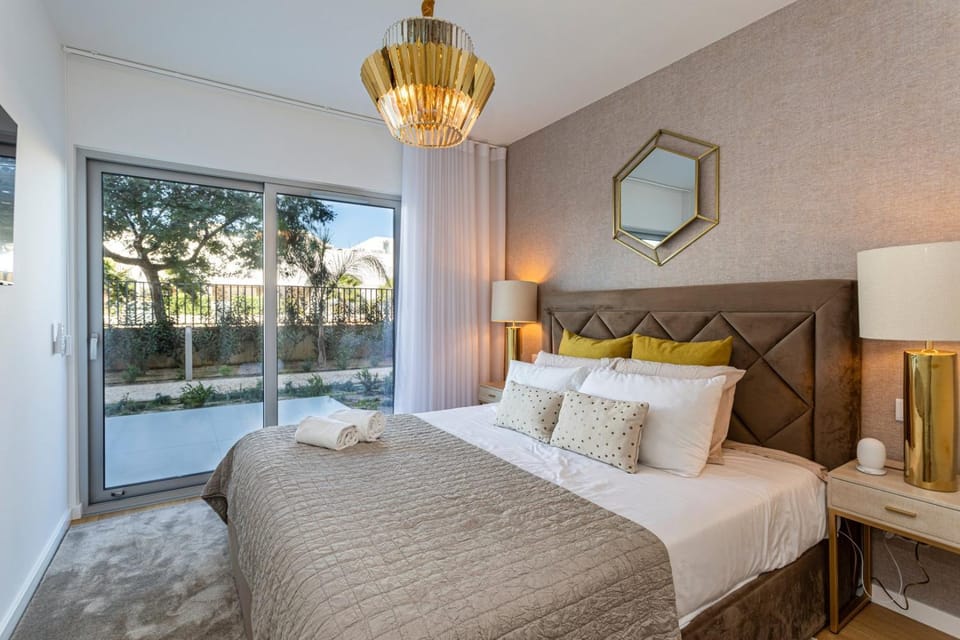 The Albufeira Concierge - Prime Lounge Design Apartment in Albufeira