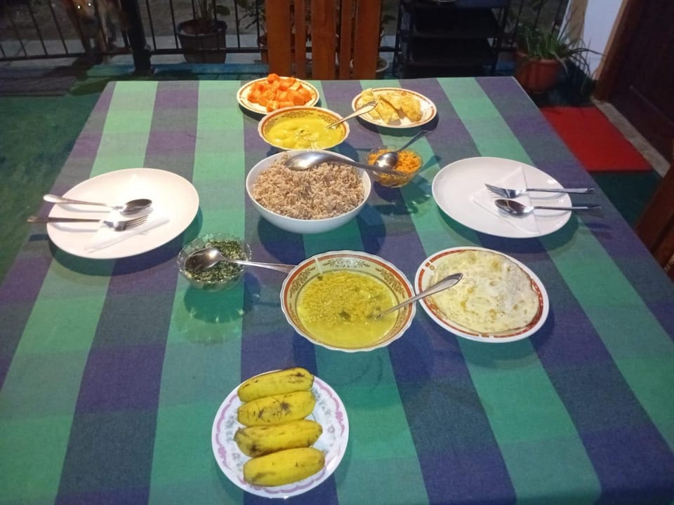 Food and drinks, Food, Lunch, Dinner, Drinks