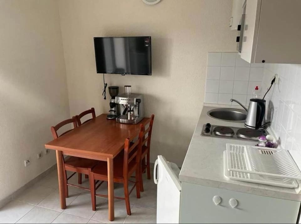 Villa West Point Apartment hotel in Šibenik-Knin County, Croatia