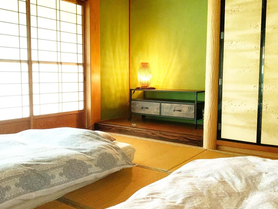 余呉の里山-ランプの宿-さくら Bed and Breakfast in Shiga, Japan