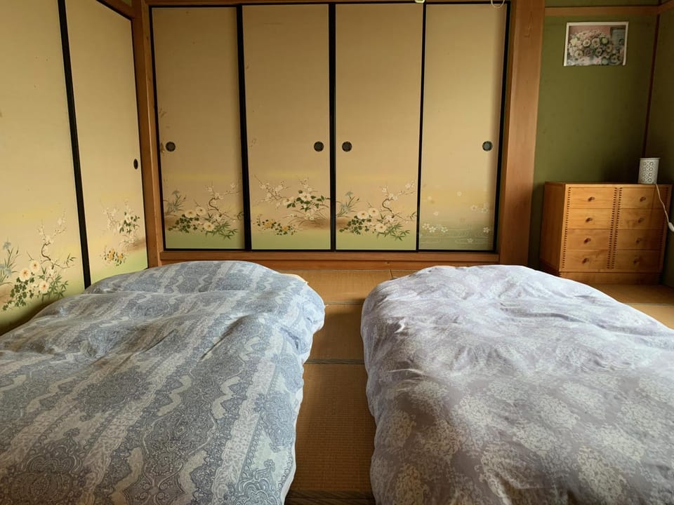 余呉の里山-ランプの宿-さくら Bed and Breakfast in Shiga, Japan