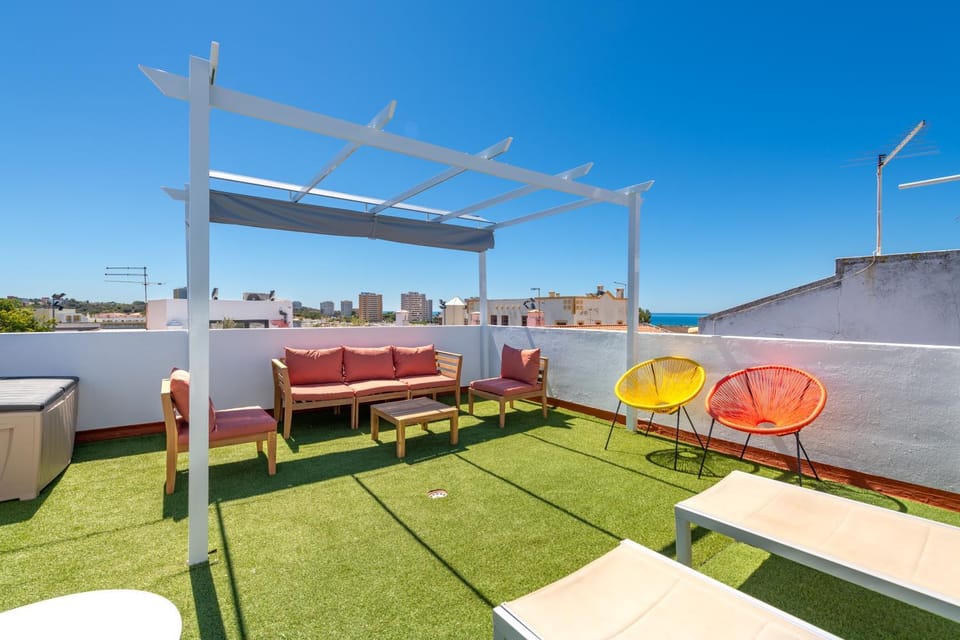 View (from property/room), Balcony/Terrace, Seating area